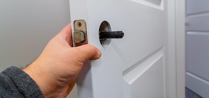 Nighttime Locksmith For Lock Repair in Joshua Tree, CA