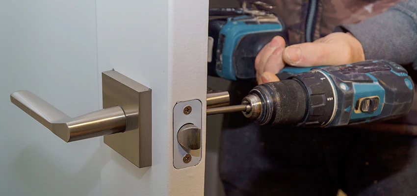 Broken Door Handle Lock Repair in Joshua Tree, California